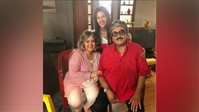 شايفاكم قدامي.. دنيا سمير غانم توجه رسالة مؤثرة لوالديها 