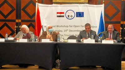 غرفة صناعة الجلود تشارك في ورشة عمل عن مشروع المصنع المفتوح