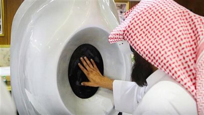 بعدما أطلقتها السعودية.. ماذا تعني مبادرة الحجر الأسود الافتراضية؟