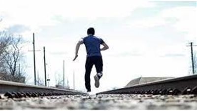 تفسير حلم الهروب في المنام وعلاقته بالبحث عن الأمان والرجوع إلى الله 