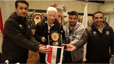 مرتضى منصور يستقبل رئيس بعثة الرائد السعودي| صور