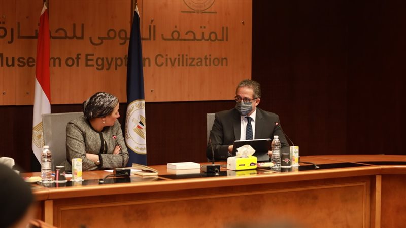 وزيرا السياحة والبيئة
