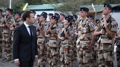 اللقاء الأول منذ تنصيب جويتا.. ماكرون يعتزم زيارة مالي 