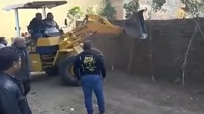 إزالة مخالفات بناء بعزبة الخلايفة والمهد بالوراق وصفط اللبن بالجيزة | فيديو