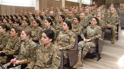 بعد 10 سنوات على أول دفعة للشرطة النسائية.. شروط التحاق المرأة بالجيش الكويتي