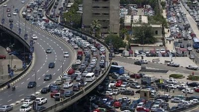 كوبري 6 أكتوبر والدائري الأوسطي الأكثر زحاما.. الحالة المرورية اليوم