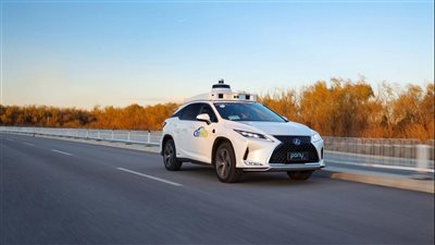 كاليفورنيا تمنح الإذن لـ 8 شركات سيارات لاختبار تقنياتها للقيادة الذاتية 