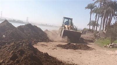 إزالة 25 حالة تعد على النيل في أسيوط 