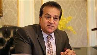 وزير التعليم العالي: تقليل أعداد المقبولين بالكليات النظرية لهذا السبب|فيديو