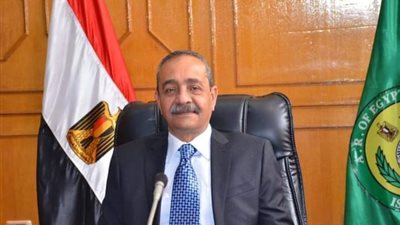 محافظ الإسماعيلية يعتمد جداول امتحانات الفصل الدراسي الأول  2022/ 2021 