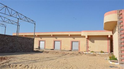  محافظ الأقصر: توزيع 358 قطعة بمنطقة البغدادي الجديد للمشروعات المتوسطة والصغيرة 