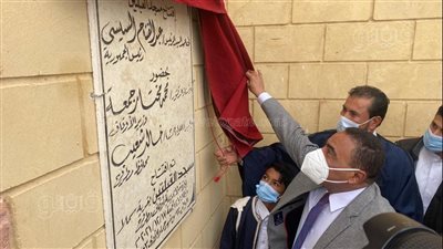 محافظ مطروح يفتتح مسجد ذو القبلتين بقرية سملا|صور