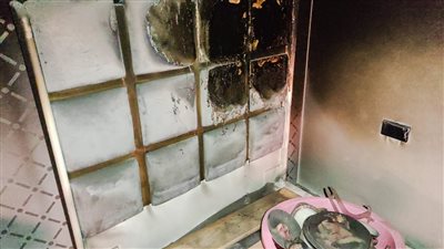 تفاصيل 50 دقيقة رعب انتهت بتفحم شقة عروسين قبل ليلة الزفاف بالسيدة زينب | صور