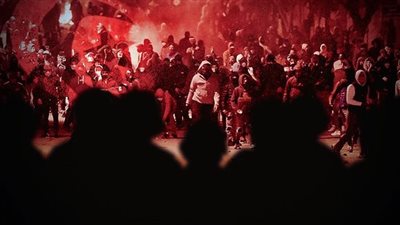 اندلاع تظاهرات في تونس.. والأمن يتصدى لها بالغاز المسيل للدموع 