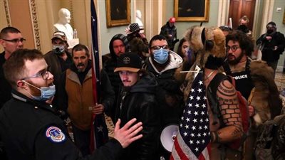 لجنة التحقيق في اقتحام الكونجرس تستدعي كاتب خطاب ترامب يوم 6 يناير