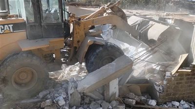 إزالة 576 حالة تعد بمساحة 65866 مترا بسوهاج