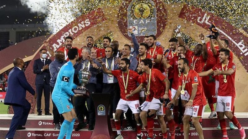 احتفال لاعبو الاهلي