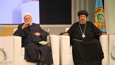 على جمعة: الإنسان خليفة الله في الأرض ويجب معاملته بما يستحق من تكريم.. صور 