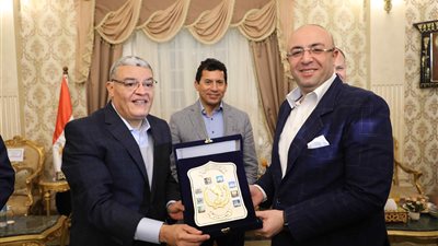 تفاصيل زيارة وزير الشباب و3 محافظين للمنيا