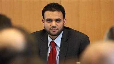 رشاد حسين.. أول سفير أمريكي مسلم للحرية الدينية الدولية 