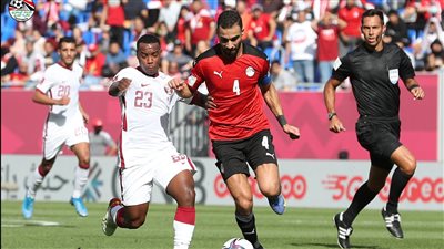 منتخب قطر يفوز على مصر بركلات الترجيح ويتوج بالميدالية البرونزية 