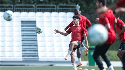 السوبر الإفريقي | الأهلي ينهي مرانه الأول في الدوحة