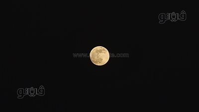 بث مباشر.. ظهور القمر البارد في سماء القاهرة | فيديو وصور