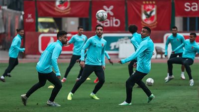 لاعبو الأهلي الدوليون ينضمون لمعسكر الفريق