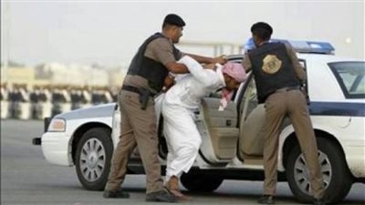 السعودية.. القبض على 5 أشخاص ظهروا في فيديو وبحوزتهم مخدرات في الرياض