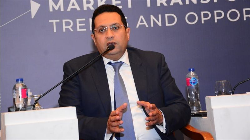  أحمد إمام العضو