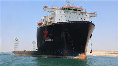  أسامة ربيع: تعاملنا بشكل فوري واحترافي مع حادث جنوح سفينة الغطس RED ZED1