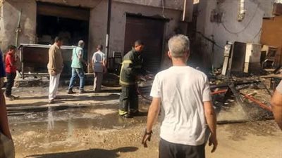 السيطرة على حريق اندلع بمحلين في فايد بالإسماعيلية (صور) 