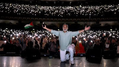 باسم يوسف.. الساخر الذي أربك الكيان الصهيوني.. يتبنى خطابًا قادرًا على اختراق جدران الإعلام الغربي.. يعتمد في مداخلاته على البحث الدقيق.. وأظهر جرأة غير عادية خلال مناظرته مع متحدث جيش الاحتلال