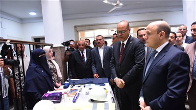 وزيرالعمل: برامج لتعليم ممرضات كفر الشيخ اللغة الألمانية بالمجان
