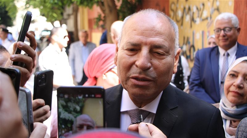 محافظ القاهرة، فيتو