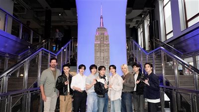 فرقة Stray Kids تتألق عالميا بالفوز بجائزة Kids Choice 2025 وإضاءة مبنى إمباير ستيت