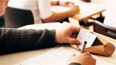 عقوبات رادعة تصل إلى الحبس للطلاب الغشاشين ومروجي الامتحانات 