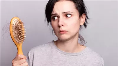 وصفة طبيعية بزيت القرنفل لوقف تساقط الشعر وزيادة لمعانه