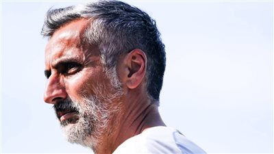 ريبيرو يراجع مع لاعبي الأهلي خطة مباراة الفجر أمام بورتو 