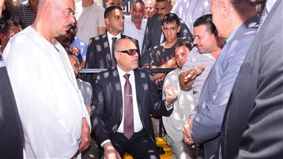 وزير العمل يَتفقدّ أماكن انتظار لائقة لعمال التراحيل بباب الشعرية