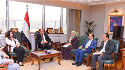 وزير العمل يستعرض تطوير 5 مراكز تدريب مهني بالمحافظات