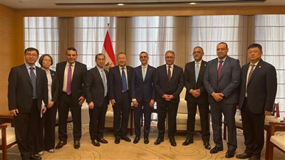 وزير الاستثمار يعقد لقاءات مكثفة مع شركات صينية لاستعراض فرص ومقومات السوق المحلي