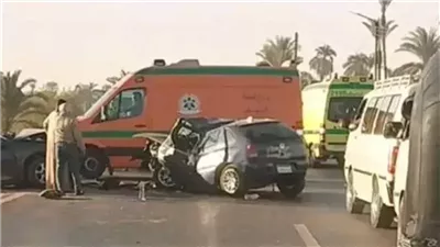  تحويل مروري بطريق بداية في أكتوبر بعد انقلاب سيارة ووقوع مصابين 