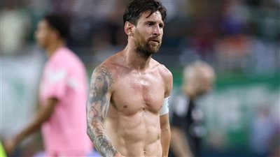 غضب ميسي بعد انتهاء مباراة إنتر ميامي وبالميراس (فيديو)