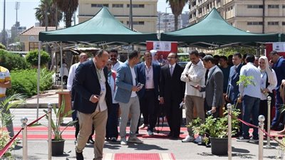 نائب رئيس جامعة المنصورة يشدد على ربط الدراسة الأكاديمية بالمهارات العملية