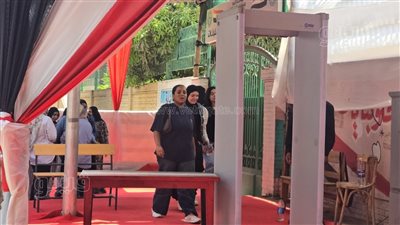 طلاب الثانوية العامة النظام القديم: 