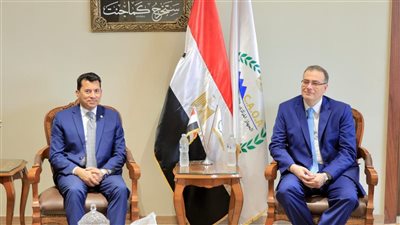 رئيس التنظيم والإدارة يستقبل وزير الشباب والرياضة لبحث تعزيز التعاون المشترك
