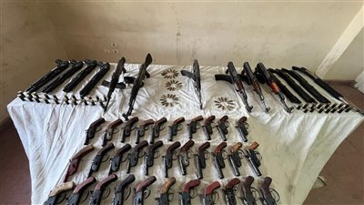 حملة أمنية فى أسيوط تضبط 90 متهما بحوزتهم أسلحة نارية وتنفيذ 524 حكما قضائيا