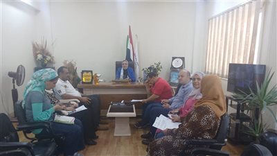 وكيل شباب الدقهلية تبحث خطة تطوير المنشآت التابعة (صور)