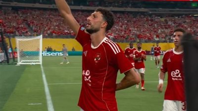  مصدر بالأهلي: وسام أبو علي أبلغنا برغبته فى الرحيل بعد الخروج من المونديال 